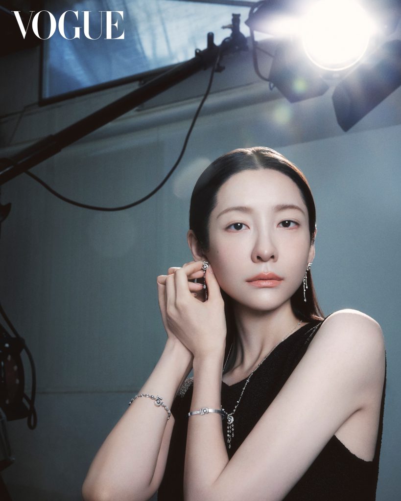 Park Ji Hyun for Vogue digital Edition 7