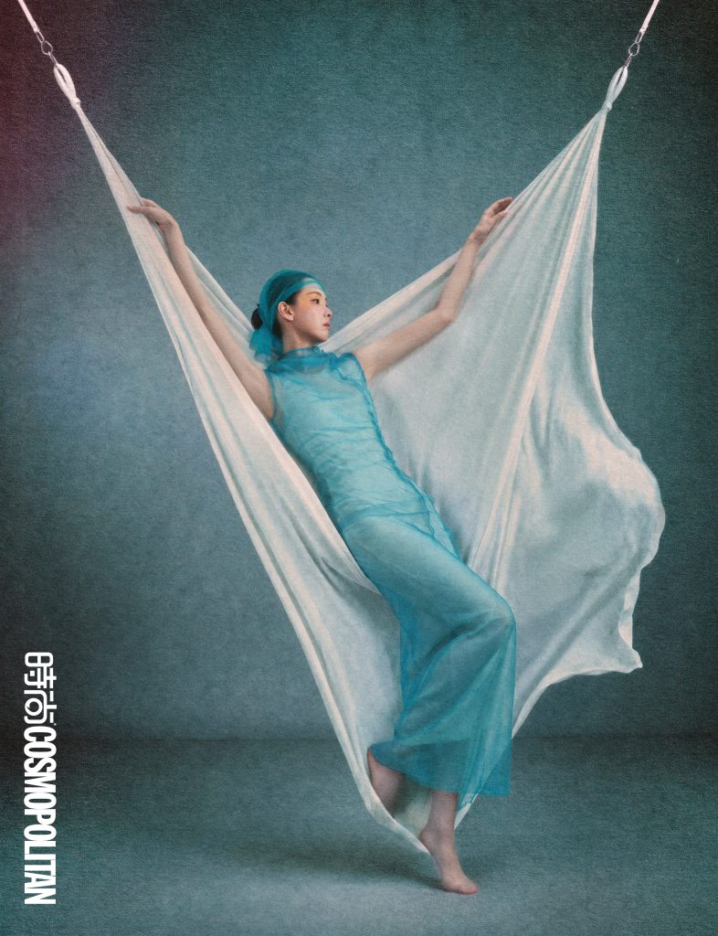 陈都灵 for Cosmopolitan China August 2026 6